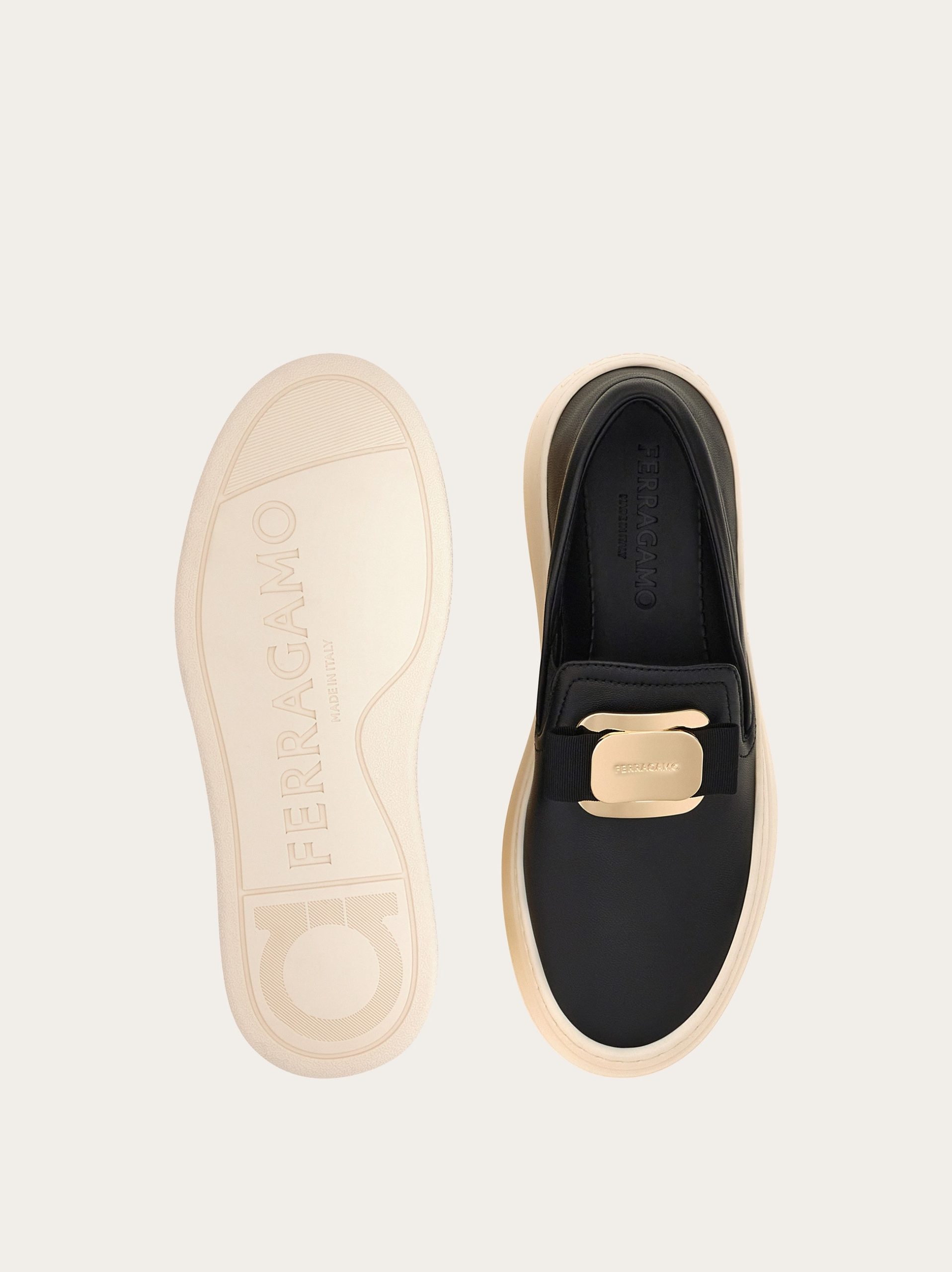 Ferragamo New Vara plate slip on - Image 2